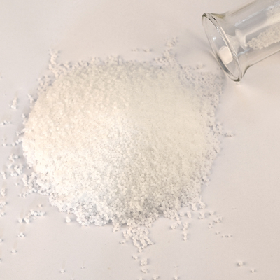 1310-73-2 Basic Chemical Raw Materials Caustic Soda Pearls 99% Min Increase Color Brightness