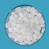 Deep Cleaning Water Treatment Chemicals TCCA Chlorine Tablets For Swimming Pool
