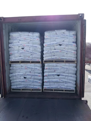 White Crystal Powder 99 Sodium Hydroxide NaOH Industrial Grade Easy Process