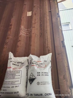 Industrial Sodium Hydroxide Solid Improve Color Brightness High Solubility